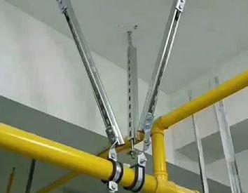 闸阀支撑架的质量要求。价格决定了巨鹿抗震支撑框架的质量。